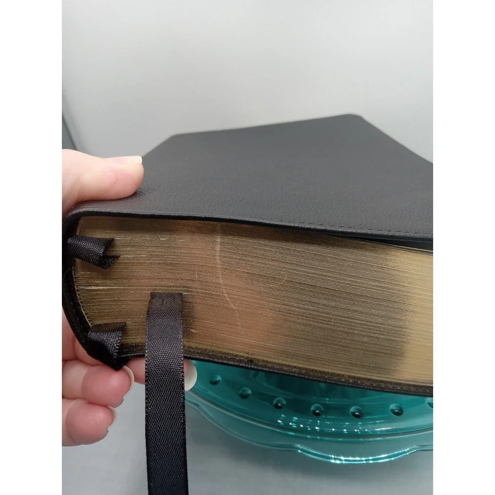 NKJV, Spirit-Filled Life Bible - Third Edition - Genuine Leather  Read